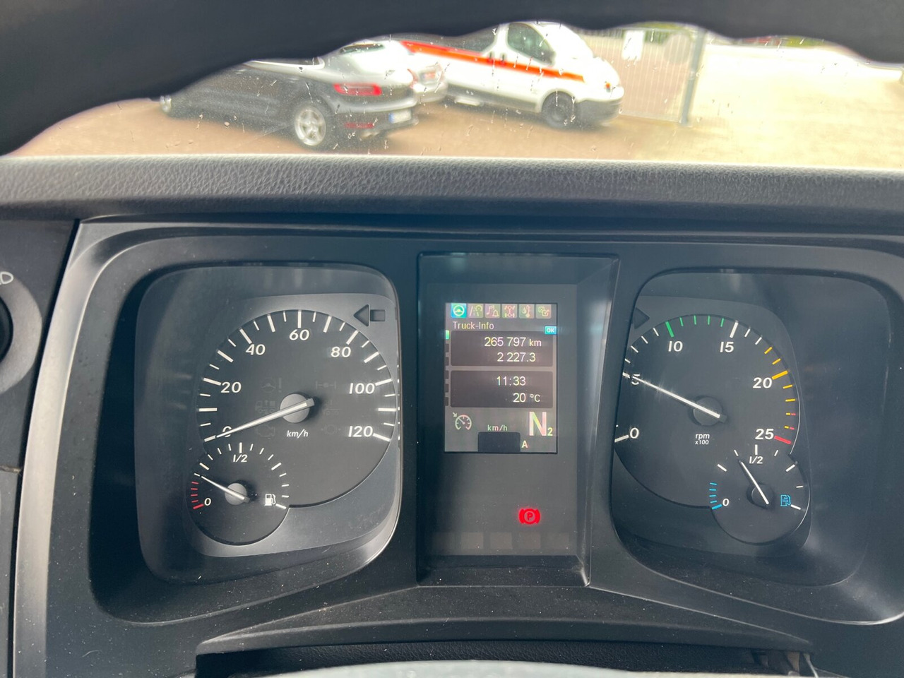 Mercedes-Benz Arocs 1840 K 4x2 Arocs 1840 K 4x2 - Camión volquete: foto 5 Mercedes-Benz Arocs 1840 K 4x2 Arocs 1840 K 4x2 - Camión volquete: foto 5