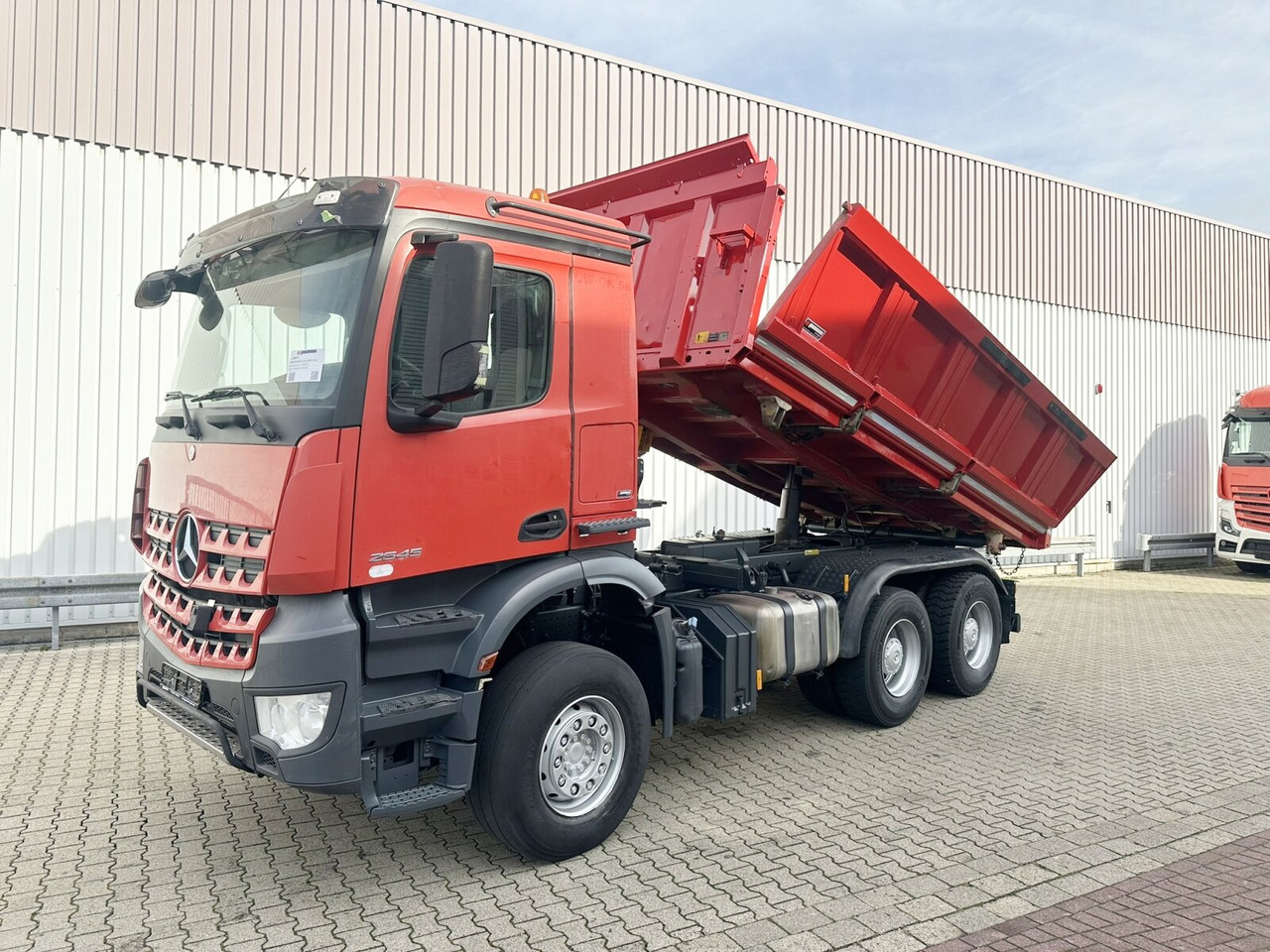 Mercedes-Benz Arocs 2645 K 6x4 Arocs 2645 K 6x4, Retarder, Bordmatik - Camión volquete: foto 1 Mercedes-Benz Arocs 2645 K 6x4 Arocs 2645 K 6x4, Retarder, Bordmatik - Camión volquete: foto 1