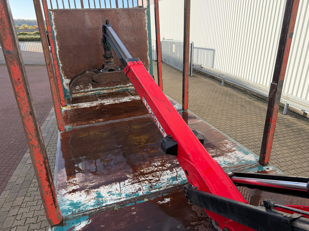 Mercedes-Benz Arocs 2648 6x4 Arocs 2648 6x4 mit Heckkran Epsilon M12Z83, Krankabine - Camión forestal, Camión grúa: foto 2 Mercedes-Benz Arocs 2648 6x4 Arocs 2648 6x4 mit Heckkran Epsilon M12Z83, Krankabine - Camión forestal, Camión grúa: foto 2