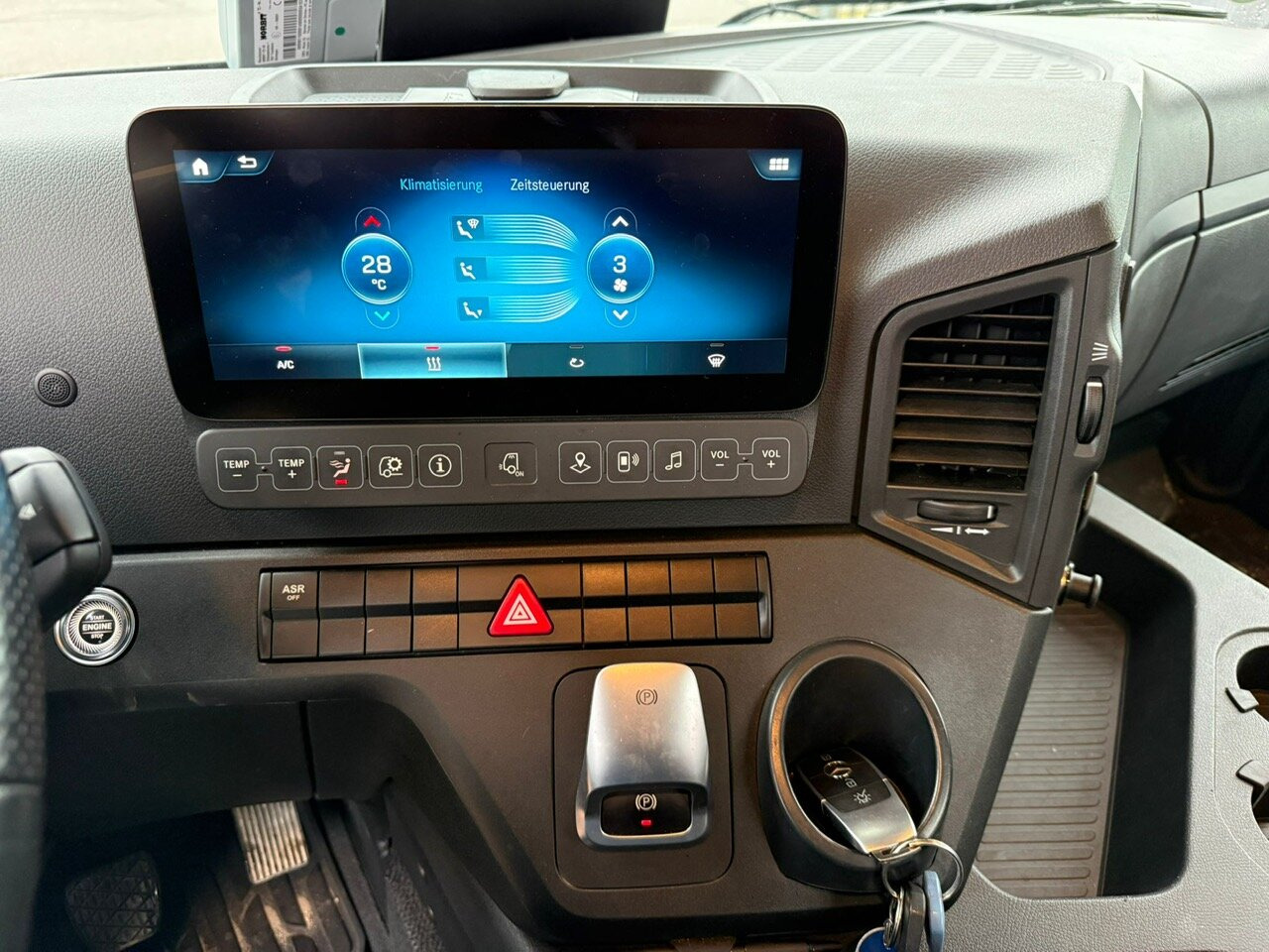 Mercedes-Benz Arocs 3243 B 8x4/4 Arocs 3243 B 8x4/4, MirrorCam, MultimediaCockpit, Navi, Betonmischer Intermix ca. 9m³ - Camión hormigonera: foto 2 Mercedes-Benz Arocs 3243 B 8x4/4 Arocs 3243 B 8x4/4, MirrorCam, MultimediaCockpit, Navi, Betonmischer Intermix ca. 9m³ - Camión hormigonera: foto 2