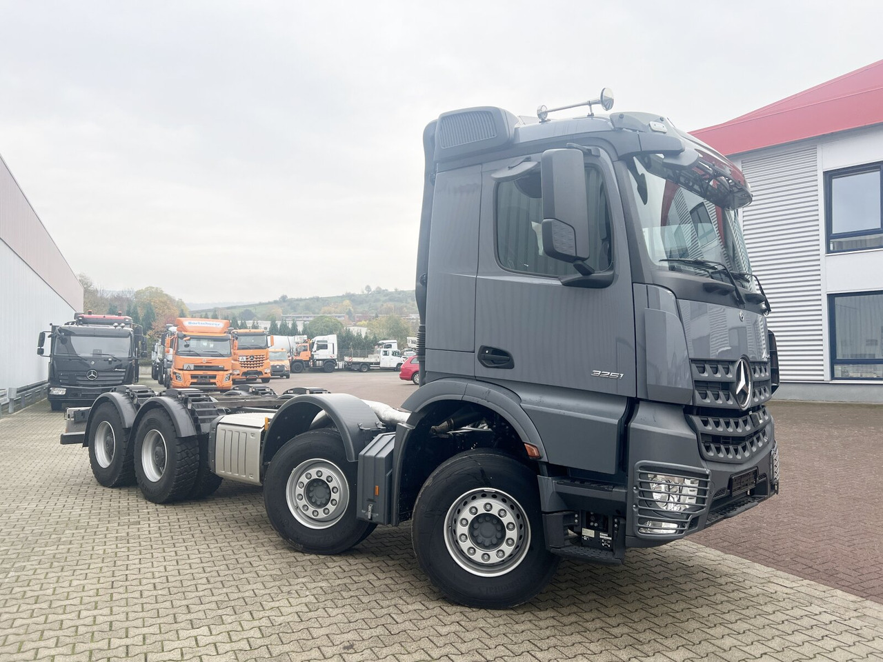 Camión multibasculante nuevo Mercedes-Benz Arocs 3251 L 8x4/4 Arocs 3251 L 8x4/4, Motorabtrieb: foto 9