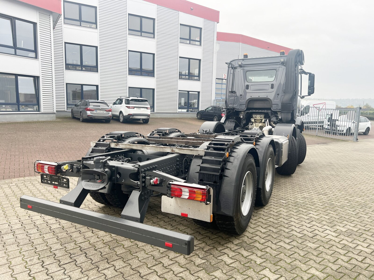 Camión multibasculante nuevo Mercedes-Benz Arocs 3251 L 8x4/4 Arocs 3251 L 8x4/4, Motorabtrieb: foto 11