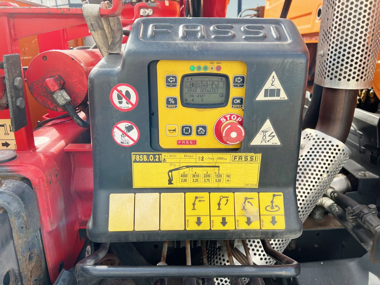 Camión grúa, Camión caja abierta Mercedes-Benz Atego 1023 L 4x2 Atego 1023 L 4x2 mit Kran Fassi F85B.0.21: foto 10 Camión grúa, Camión caja abierta Mercedes-Benz Atego 1023 L 4x2 Atego 1023 L 4x2 mit Kran Fassi F85B.0.21: foto 10