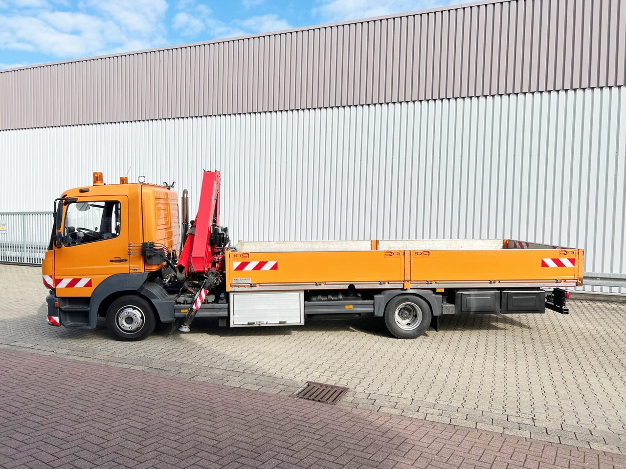 Camión grúa, Camión caja abierta Mercedes-Benz Atego 1023 L 4x2 Atego 1023 L 4x2 mit Kran Fassi F85B.0.21: foto 14 Camión grúa, Camión caja abierta Mercedes-Benz Atego 1023 L 4x2 Atego 1023 L 4x2 mit Kran Fassi F85B.0.21: foto 14
