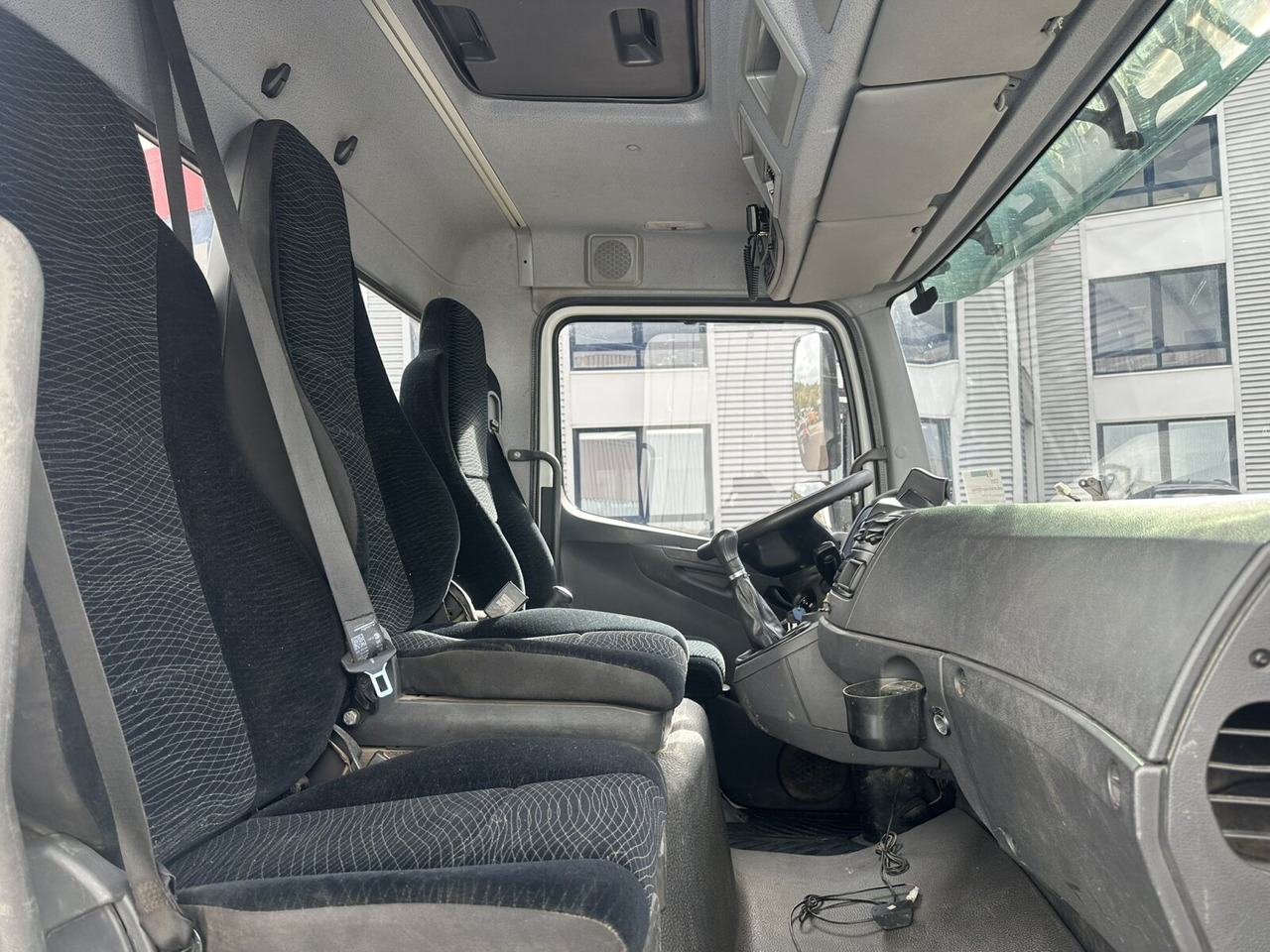 Mercedes-Benz Atego 1223 K 4x2 Atego 1223 K 4x2, AHK-Öl - Camión volquete: foto 5 Mercedes-Benz Atego 1223 K 4x2 Atego 1223 K 4x2, AHK-Öl - Camión volquete: foto 5