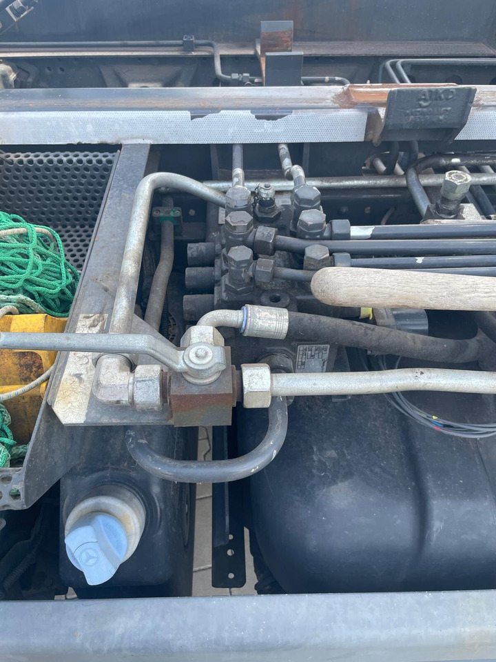 Mercedes-Benz Atego 1224 K 4x2 Atego 1224 K 4x2 - Camión multibasculante: foto 4 Mercedes-Benz Atego 1224 K 4x2 Atego 1224 K 4x2 - Camión multibasculante: foto 4