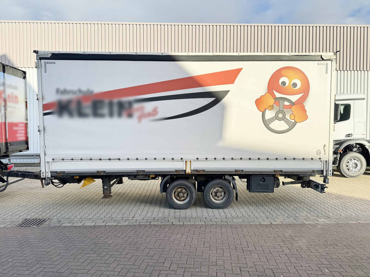 Remolque plataforma/ Caja abierta OS2-L105 L/B OS2-L105 L/B, durchladbar, Edscha, Ex-Fahrschule!: foto 6 Remolque plataforma/ Caja abierta OS2-L105 L/B OS2-L105 L/B, durchladbar, Edscha, Ex-Fahrschule!: foto 6