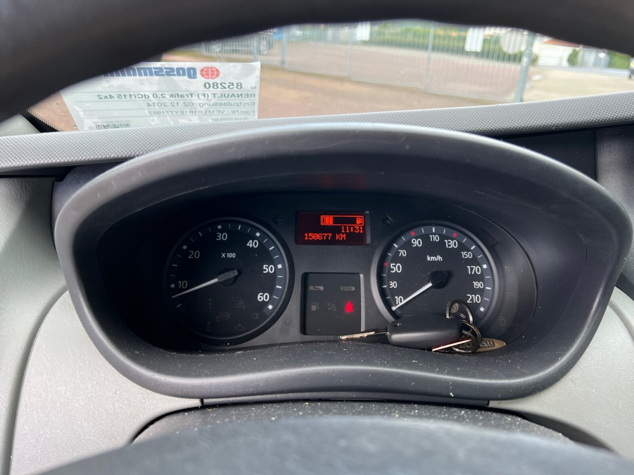 Ambulancia Renault Trafik 2.0 dCi115 4x2 Trafik 2.0 dCi115 4x2, Krankentransporter: foto 6