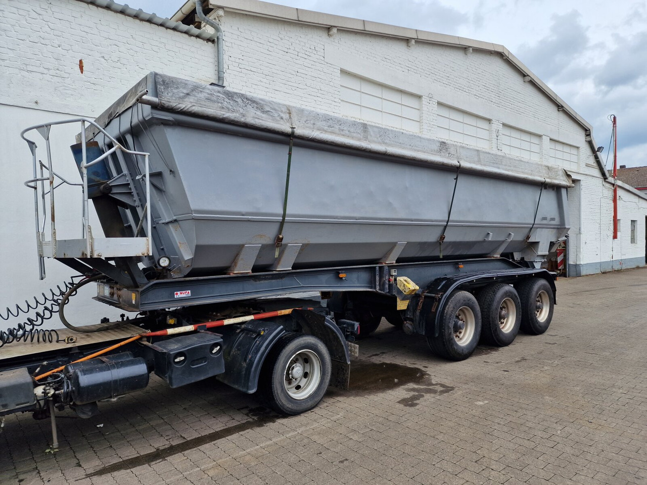Meierling MKS 24 Meierling Combimulde MSK 24, 5.600 kg Leergew., 24 cbm - Semirremolque: foto 5 Meierling MKS 24 Meierling Combimulde MSK 24, 5.600 kg Leergew., 24 cbm - Semirremolque: foto 5