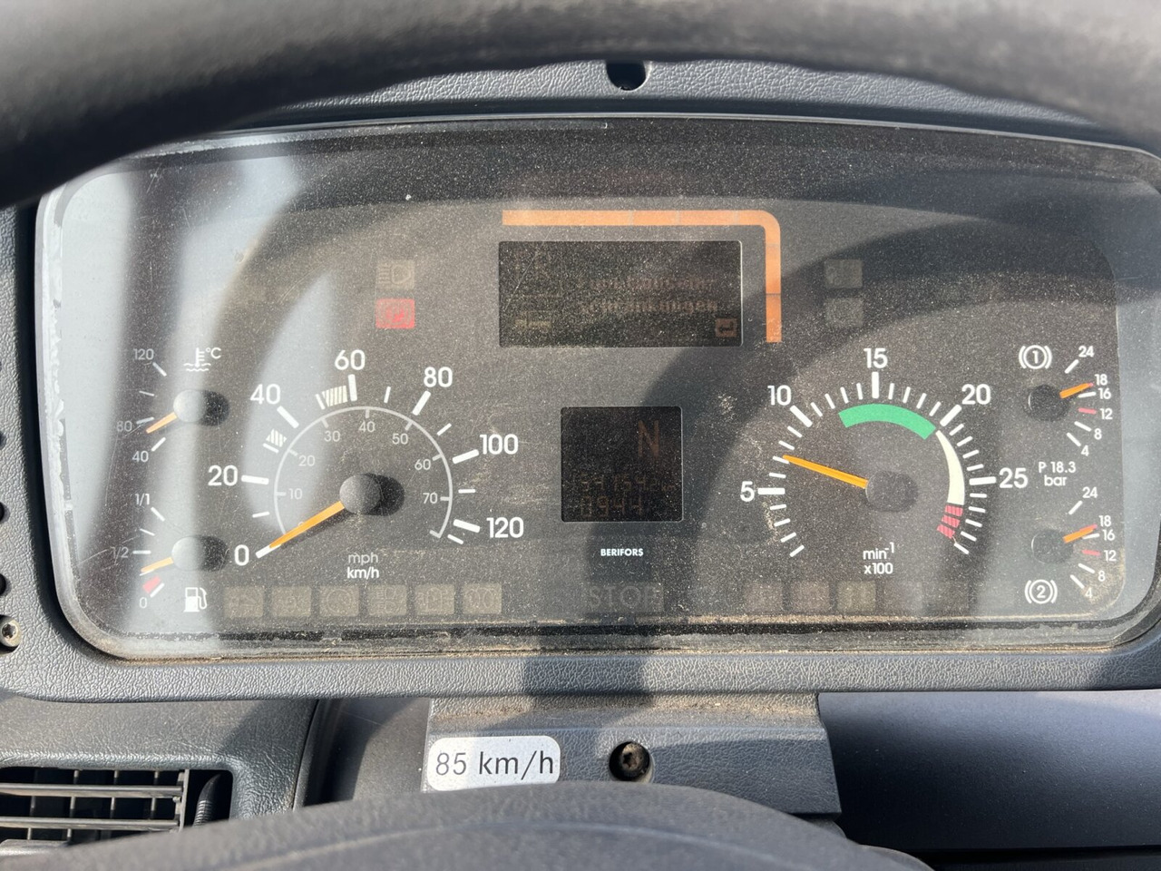 Camión volquete, Vehículo municipal Unimog U 300 4x4 U 300 4x4, Kipper, Kommunalhydraulik, VarioPilot, Zapfwelle: foto 5 Camión volquete, Vehículo municipal Unimog U 300 4x4 U 300 4x4, Kipper, Kommunalhydraulik, VarioPilot, Zapfwelle: foto 5