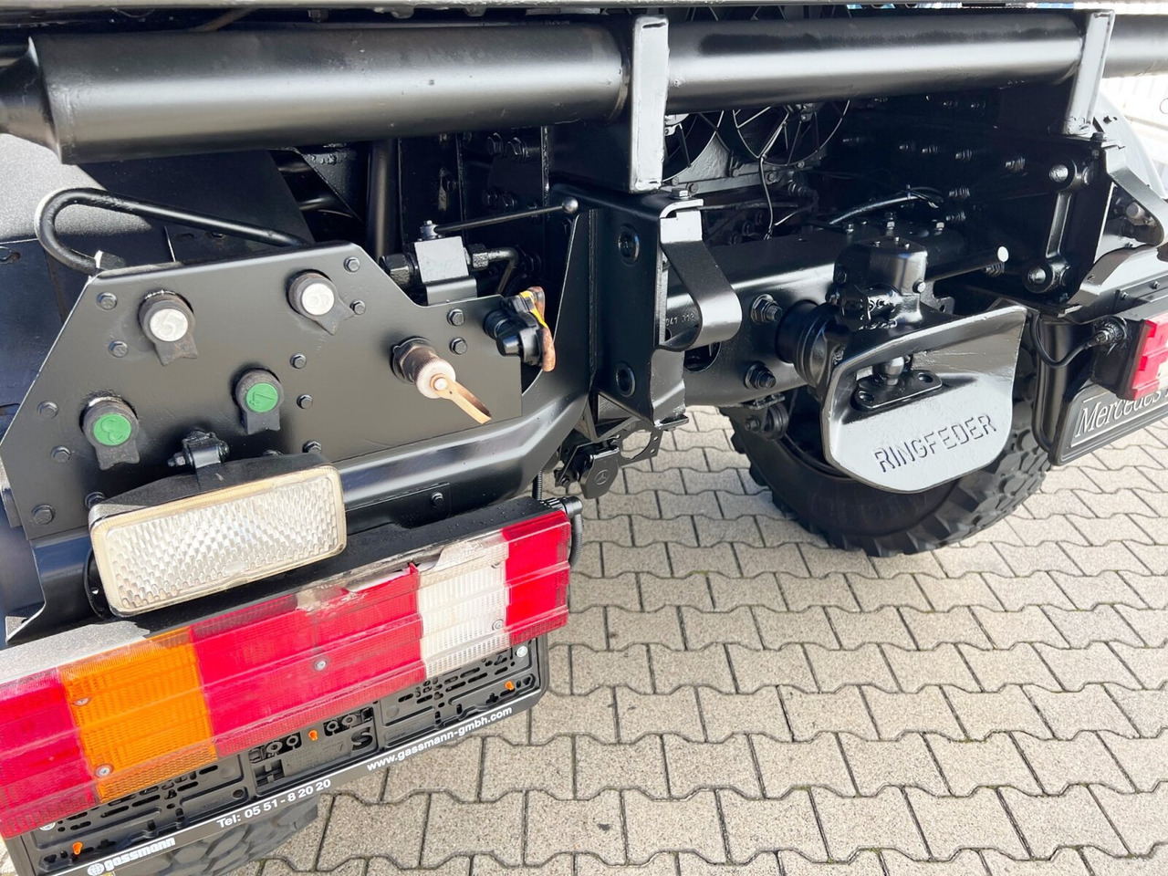 Camión volquete, Vehículo municipal Unimog U 300 4x4 U 300 4x4, Kipper, Kommunalhydraulik, VarioPilot, Zapfwelle: foto 13 Camión volquete, Vehículo municipal Unimog U 300 4x4 U 300 4x4, Kipper, Kommunalhydraulik, VarioPilot, Zapfwelle: foto 13