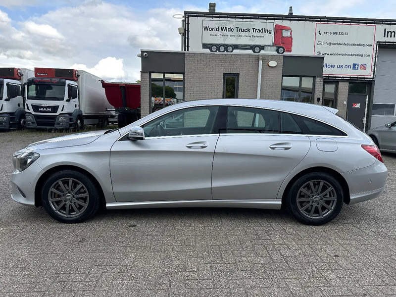 Mercedes-Benz CLA-Klasse 200 D - SHOOTING BRAKE + SUNROOF + NAVI - Coche: foto 2 Mercedes-Benz CLA-Klasse 200 D - SHOOTING BRAKE + SUNROOF + NAVI - Coche: foto 2