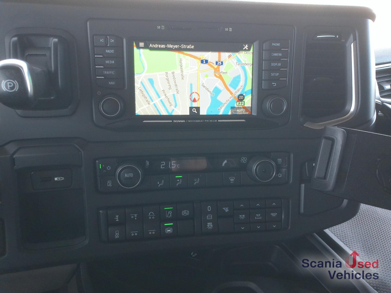 SCANIA R 450 B6x2*4NB - Camión portacontenedore/ Intercambiable: foto 4 SCANIA R 450 B6x2*4NB - Camión portacontenedore/ Intercambiable: foto 4