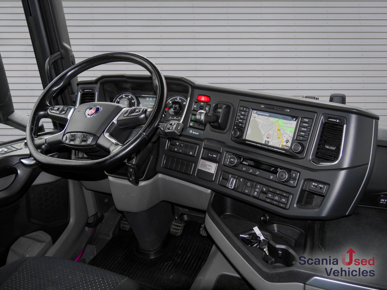 Camión lona SCANIA R 410 B6x2*4NB - Pritsche / Plane / LBW -: foto 13 Camión lona SCANIA R 410 B6x2*4NB - Pritsche / Plane / LBW -: foto 13