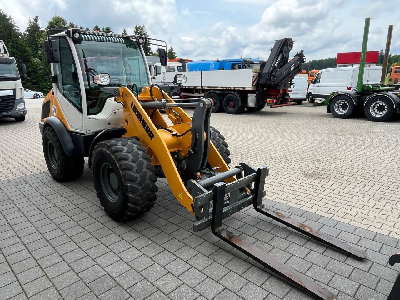 Liebherr 506 Compact Schaufel Gabel - Cargadora de ruedas: foto 5 Liebherr 506 Compact Schaufel Gabel - Cargadora de ruedas: foto 5