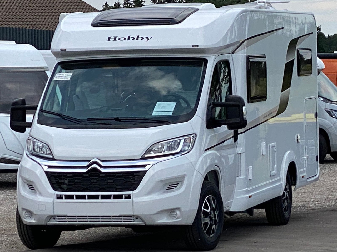 Hobby OPTIMA ONTOUR EDITION V65 GE NAVI MARKISE SAT - Autocaravana perfilada: foto 3 Hobby OPTIMA ONTOUR EDITION V65 GE NAVI MARKISE SAT - Autocaravana perfilada: foto 3