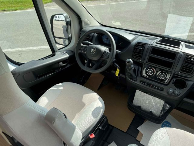 Cámper nuevo LMC INNOVAN 600 ,ASD, Aufstelldach,26 Modell,: foto 12