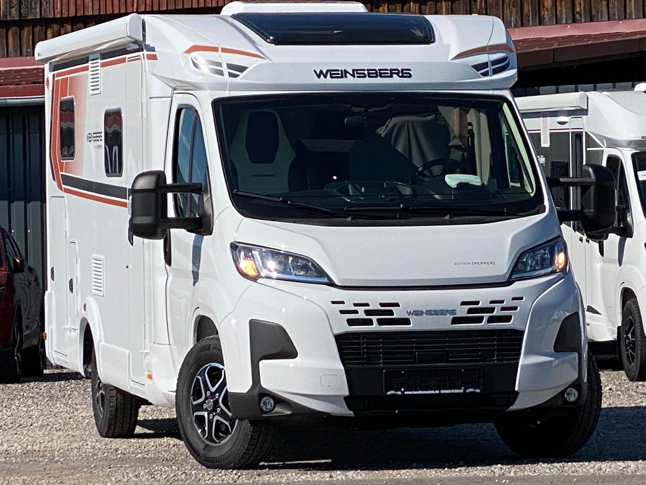 Autocaravana perfilada Weinsberg CaraCompact 600 MEG EDITION [PEPPER]   Automatik: foto 1