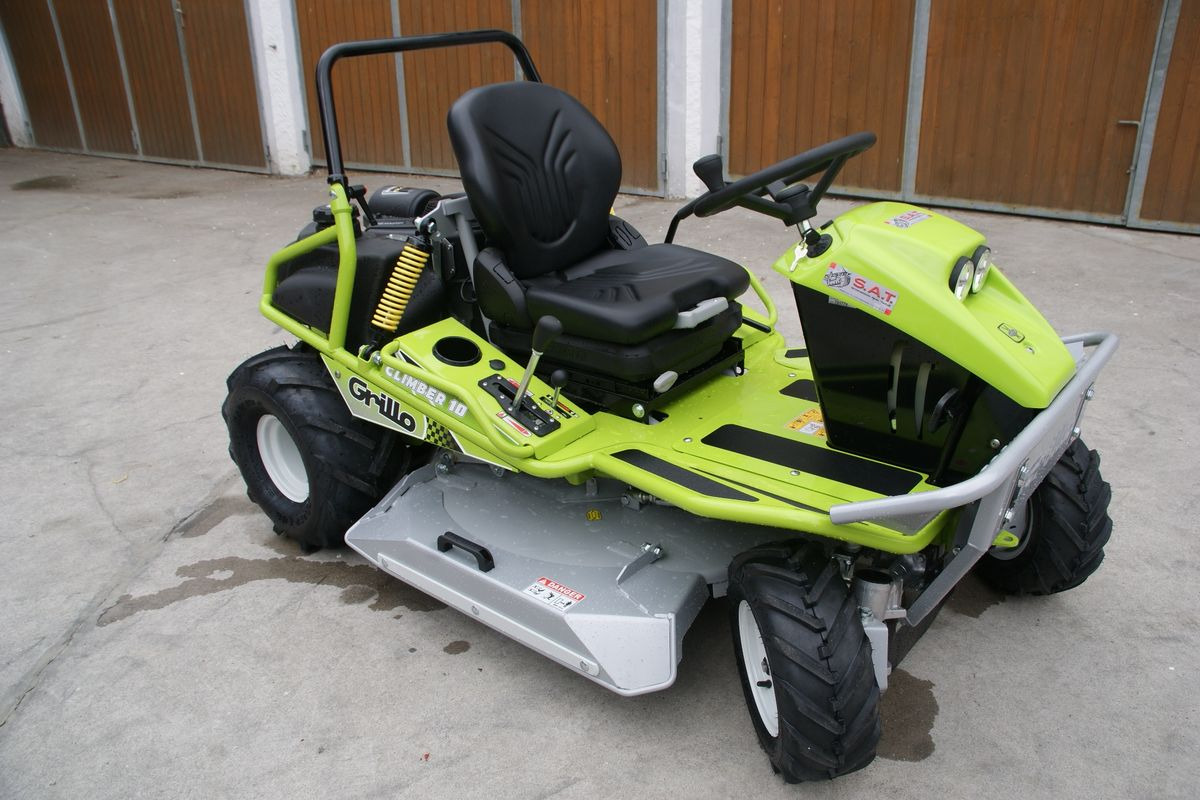 Grillo Climber 10.27 AWD Sofort verfügbar - Cortacésped: foto 1 Grillo Climber 10.27 AWD Sofort verfügbar - Cortacésped: foto 1