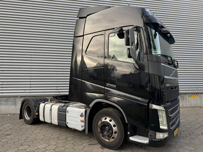 Volvo FH 420 / I-Shift / ADR / 2 Tanks / Euro 6 / NL Truck - Cabeza tractora: foto 2 Volvo FH 420 / I-Shift / ADR / 2 Tanks / Euro 6 / NL Truck - Cabeza tractora: foto 2
