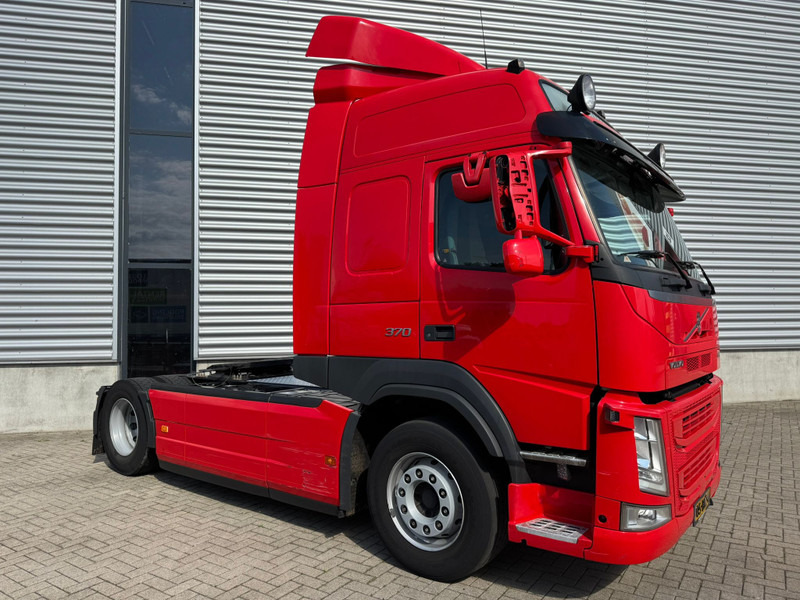 Volvo FM 370 / I-Shift / 2 Tanks / NL Truck - Cabeza tractora: foto 2 Volvo FM 370 / I-Shift / 2 Tanks / NL Truck - Cabeza tractora: foto 2