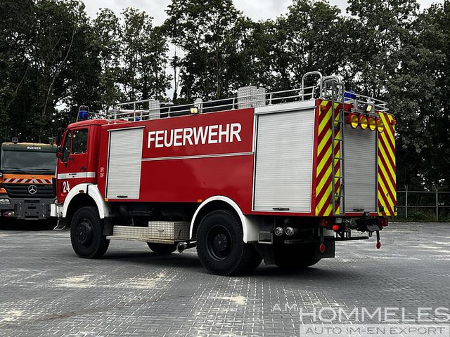 Mercedes-Benz 1626 4x4 - Camión de bomberos: foto 3 Mercedes-Benz 1626 4x4 - Camión de bomberos: foto 3