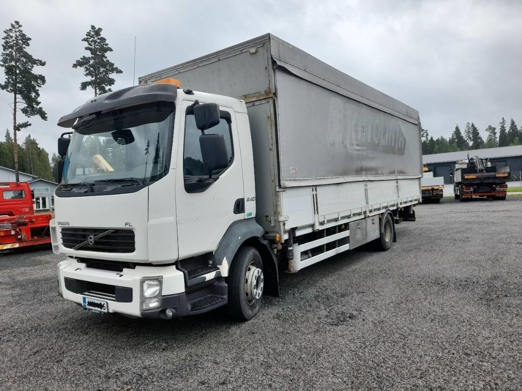 Volvo FL 240 - Camión grúa: foto 3 Volvo FL 240 - Camión grúa: foto 3