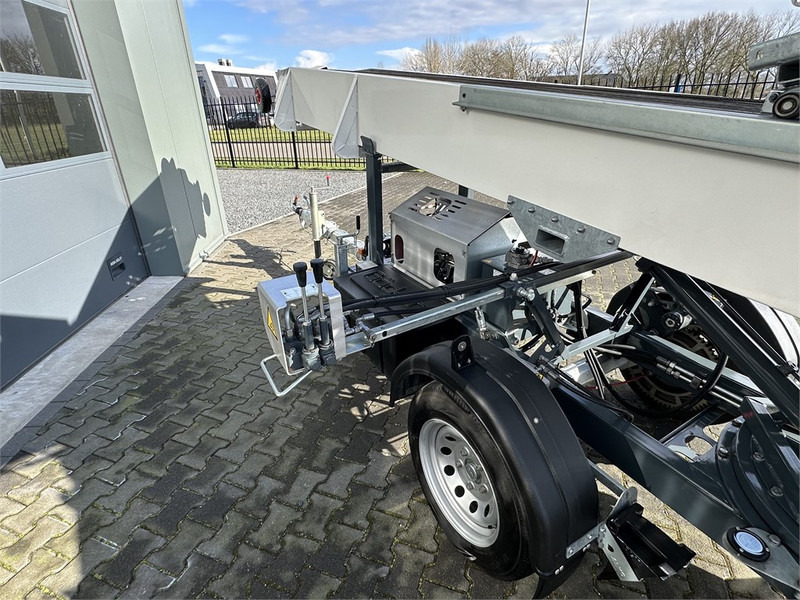 Böcker Avario HD 26, 2020, only 85 hours, like new! - Maquinaria de construcción: foto 5 Böcker Avario HD 26, 2020, only 85 hours, like new! - Maquinaria de construcción: foto 5