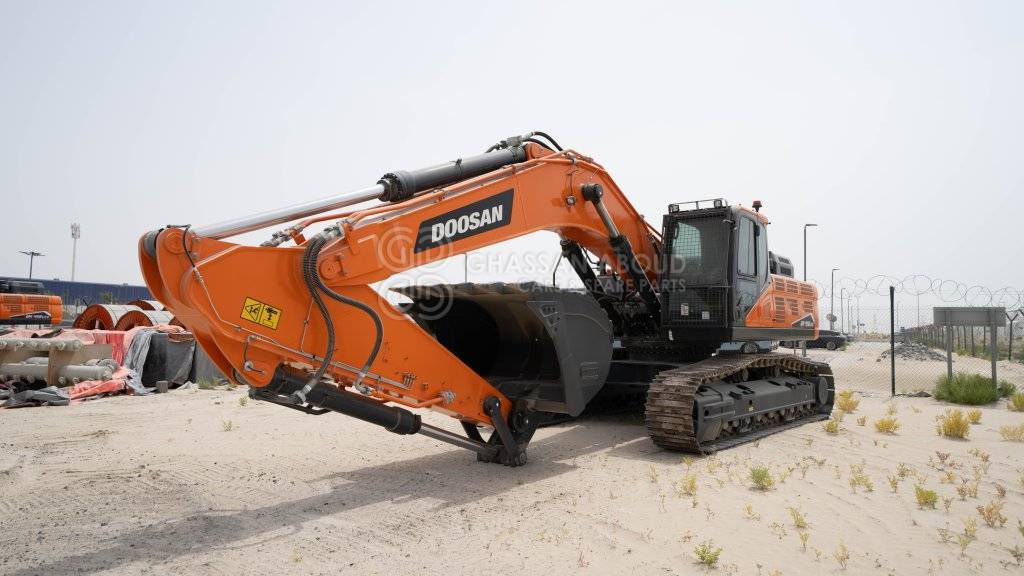 DOOSAN DX450 LCA-7M CRAWLER EXCAVATOR OPERATING WEIGHT 45 TON WITH 2.1 CBM BUCKET (HEAVY DUTY) SHOE 600MM MY2023 - Excavadora de cadenas: foto 1 DOOSAN DX450 LCA-7M CRAWLER EXCAVATOR OPERATING WEIGHT 45 TON WITH 2.1 CBM BUCKET (HEAVY DUTY) SHOE 600MM MY2023 - Excavadora de cadenas: foto 1