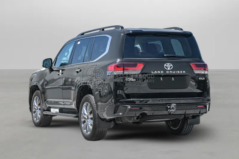 Toyota Land Cruiser 300 - SUV/ Todoterreno: foto 4 Toyota Land Cruiser 300 - SUV/ Todoterreno: foto 4