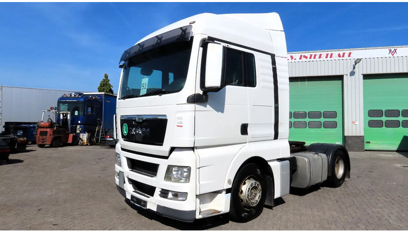 MAN TGX.18.400 euro5 EEV, RETARDER, 2X FUEL TANK, FRIGO - Cabeza tractora: foto 1 MAN TGX.18.400 euro5 EEV, RETARDER, 2X FUEL TANK, FRIGO - Cabeza tractora: foto 1