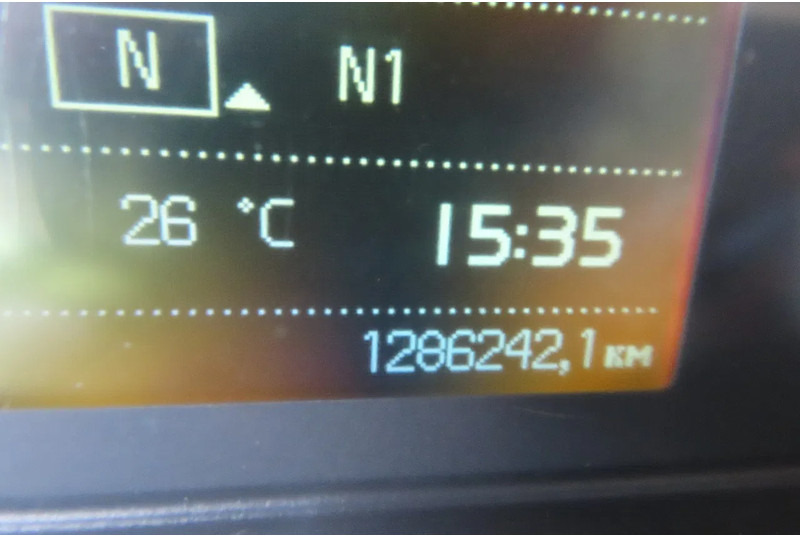 Cabeza tractora Volvo FH 460 vin: YV2AG20A6EB677978 2X FUEL TANK, PARKING CLIMA, FRIGO: foto 17