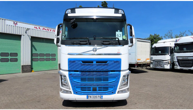 Volvo FH 500 vin: YV2RT40A5LB301456 2X FUELTANK, PARKING AIRCO, FRIGO - Cabeza tractora: foto 2 Volvo FH 500 vin: YV2RT40A5LB301456 2X FUELTANK, PARKING AIRCO, FRIGO - Cabeza tractora: foto 2