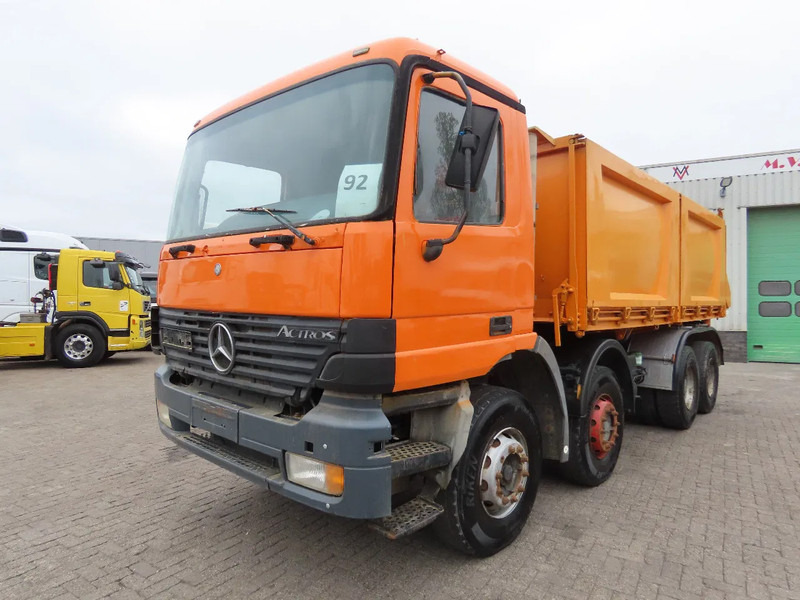 Mercedes-Benz Actros 3240 Manual, steel dumper! Great condition! - Camión volquete: foto 5 Mercedes-Benz Actros 3240 Manual, steel dumper! Great condition! - Camión volquete: foto 5