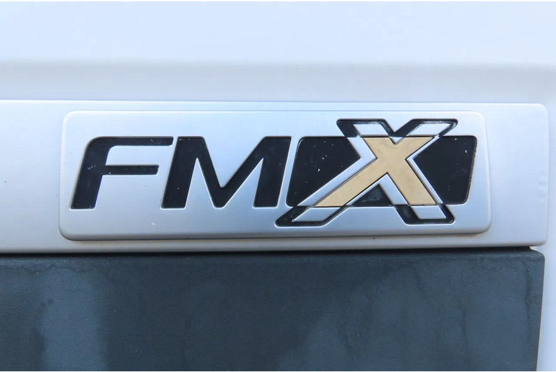 Camión cisterna Volvo FMX 450 8x4 AUGER, radio control, 7 COMP. Full Volvo Service! . EXCELLENT condition: foto 11