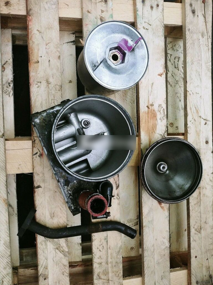 Scania OIL CENTRIFUGAL CLEANER, OIL SPINNER ASSEMBLY 1774447 2304242 - Filtro de aceite para Camión: foto 5 Scania OIL CENTRIFUGAL CLEANER, OIL SPINNER ASSEMBLY 1774447 2304242 - Filtro de aceite para Camión: foto 5