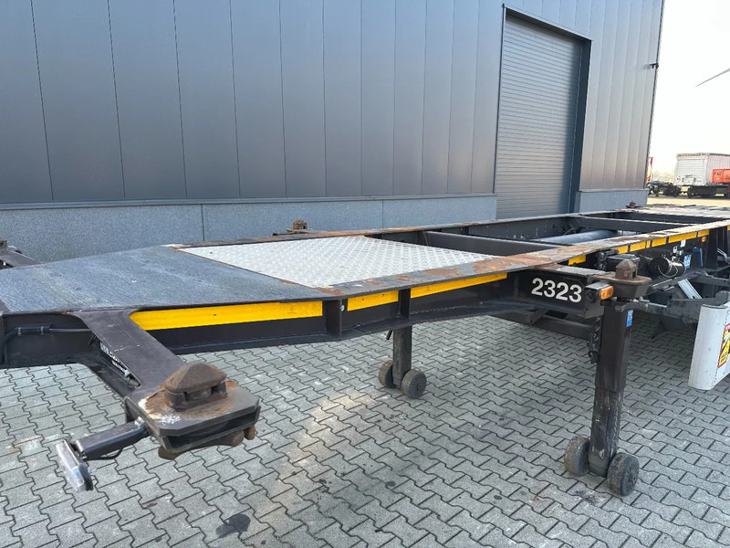 Semirremolque portacontenedore/ Intercambiable Burg 20FT ADR (EX/II, EX/III, FL, AT), Leeggewicht: 3.690kg, SAF INTRADISC, 2x liftaxle, ALCOA, NL-Chassis: foto 8