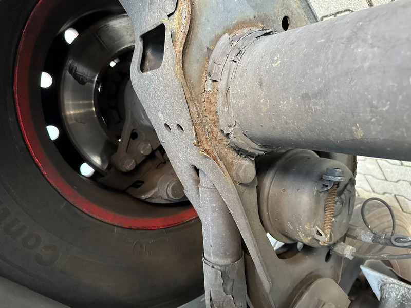 Semirremolque portacontenedore/ Intercambiable Burg 20FT ADR (EX/II, EX/III, FL, AT), Leeggewicht: 3.690kg, SAF INTRADISC, 2x liftaxle, ALCOA, NL-Chassis: foto 19