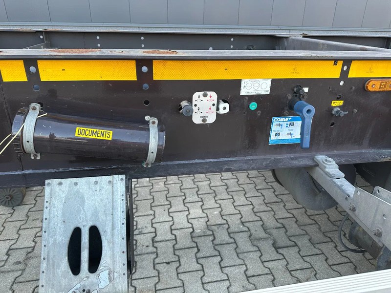 Semirremolque portacontenedore/ Intercambiable Burg 20FT ADR (EX/II, EX/III, FL, AT), Leeggewicht: 3.690kg, SAF INTRADISC, 2x liftaxle, ALCOA, NL-Chassis: foto 11