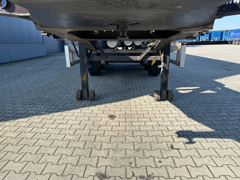 Semirremolque portacontenedore/ Intercambiable Burg 20FT ADR (EX/II, EX/III, FL, AT), empty weight: 3.690kg, SAF INTRADISC, 2x liftaxle, ALCOA, NL-Chassis, APK/ADR: 07-2025: foto 11