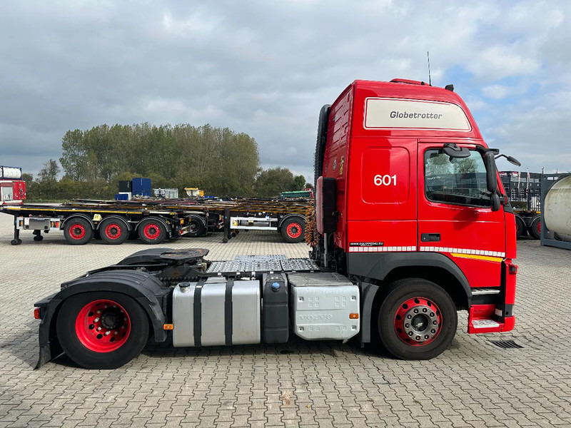 Volvo FM 460 Globetrotter, Night-Airco, ADR (EX/II, EX/III, FL, AT), EURO-6, ALCOA, VEB, 4x available - Cabeza tractora: foto 3 Volvo FM 460 Globetrotter, Night-Airco, ADR (EX/II, EX/III, FL, AT), EURO-6, ALCOA, VEB, 4x available - Cabeza tractora: foto 3
