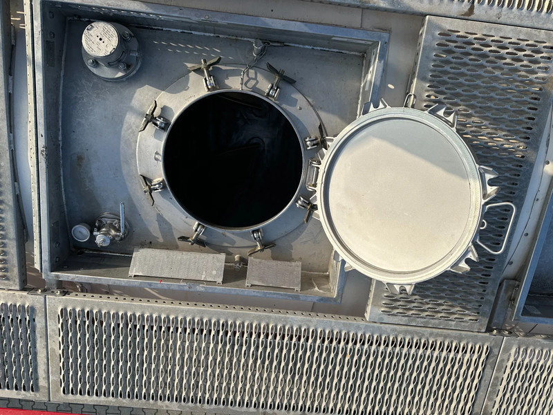 Tanque de almacenamiento para transporte de combustible SINGAMAS 20FT ISO, 26.000L/1-COMP/3 BAFFELS/3 manholes, 5Y: 08-2027, L4BN, T11: foto 20