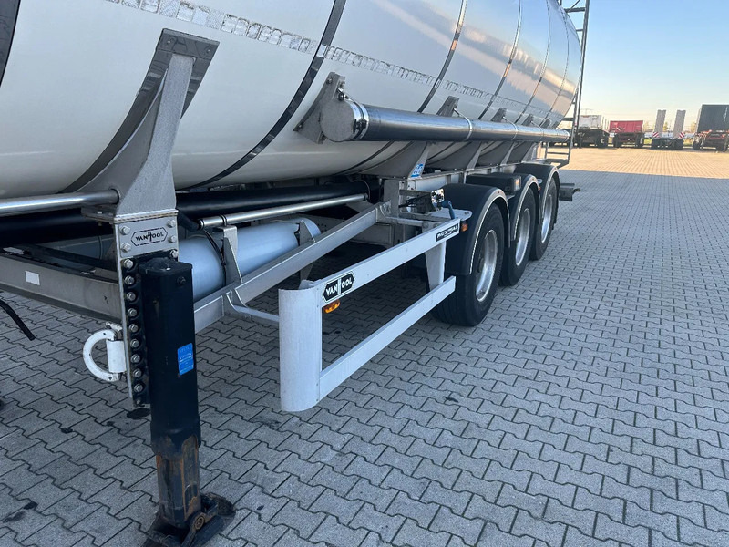 Semirremolque cisterna para transporte de alimentos Van Hool LEVENSMIDDELEN / 39.000L / 3-KAMMER / INOX / NL-Auflieger / APK: 03/202: foto 14 Semirremolque cisterna para transporte de alimentos Van Hool LEVENSMIDDELEN / 39.000L / 3-KAMMER / INOX / NL-Auflieger / APK: 03/202: foto 14