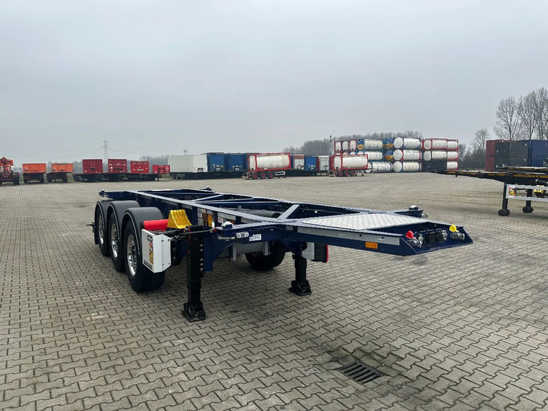 Van Hool NEW / DIRECT AVAILABLE 20FT ADR-CHASSIS, EMPTY WEIGHT: 3.300KG, DISCBRAKES, 3x available, ALU WHEELS - Semirremolque portacontenedore/ Intercambiable: foto 4 Van Hool NEW / DIRECT AVAILABLE 20FT ADR-CHASSIS, EMPTY WEIGHT: 3.300KG, DISCBRAKES, 3x available, ALU WHEELS - Semirremolque portacontenedore/ Intercambiable: foto 4