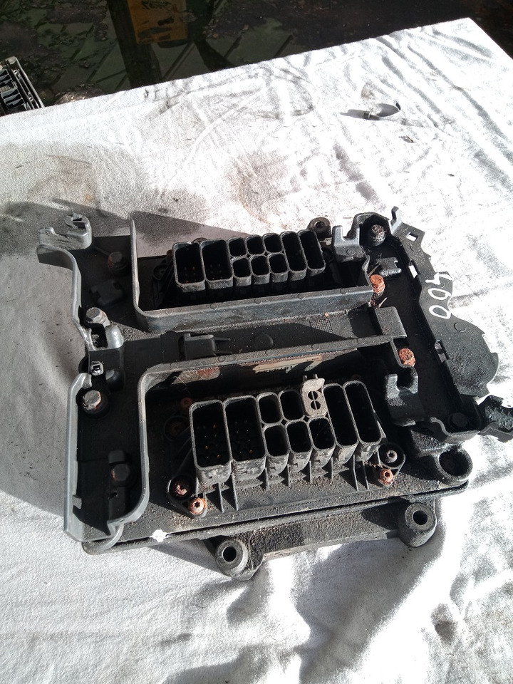 EDC Scania R420 DT1217 1874484 - Unidad de control para Camión: foto 2 EDC Scania R420 DT1217 1874484 - Unidad de control para Camión: foto 2