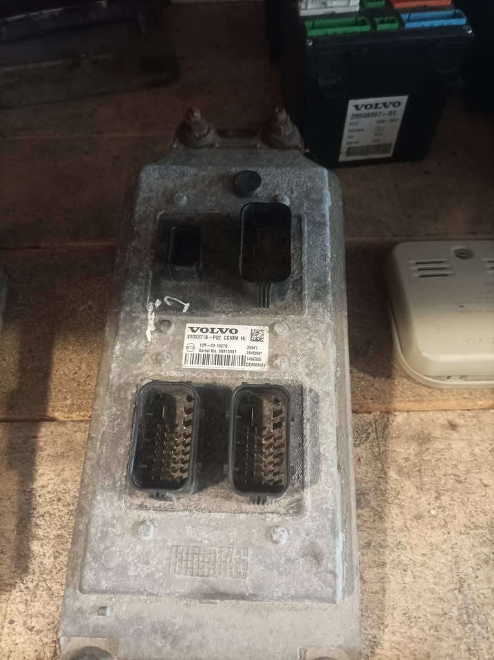 Volvo Volvo - Unidad de control: foto 2 Volvo Volvo - Unidad de control: foto 2