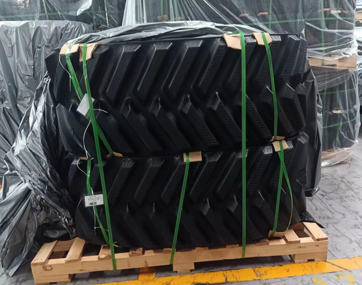 Rubber track for John Deere 8RX front / avant 24" FRONT / AVANT - Oruga para Tractor de cadenas: foto 3 Rubber track for John Deere 8RX front / avant 24" FRONT / AVANT - Oruga para Tractor de cadenas: foto 3
