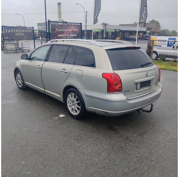 Toyota Avensis - Coche: foto 4 Toyota Avensis - Coche: foto 4