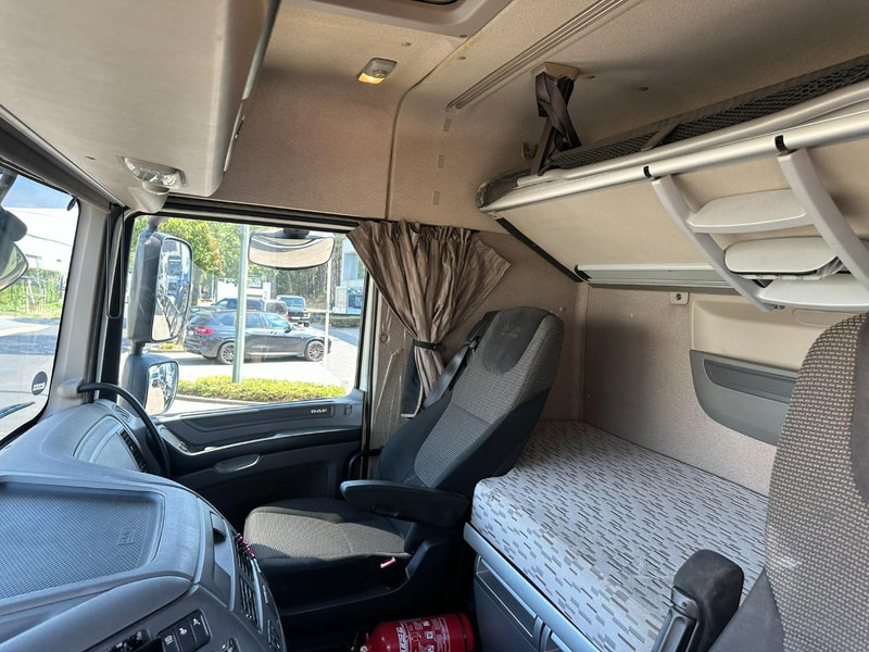 Cabeza tractora DAF XF 460 RETARDER + PTO HYDR - MX 13L - 460HP - SPACECAB - A/C - FRIGO - SPOILERS - EURO 6 - BE TRUCK: foto 14 Cabeza tractora DAF XF 460 RETARDER + PTO HYDR - MX 13L - 460HP - SPACECAB - A/C - FRIGO - SPOILERS - EURO 6 - BE TRUCK: foto 14