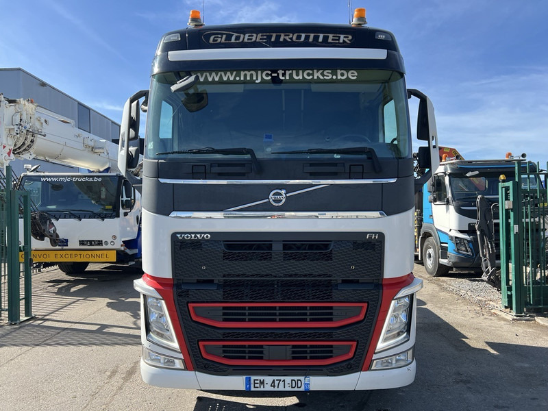 Volvo FH 540 SPOILERS + SIDESKIRTS - RETARDER - I-SHIFT - I-PARKCOOL - FRIGO - *715.000KM* - Cabeza tractora: foto 2 Volvo FH 540 SPOILERS + SIDESKIRTS - RETARDER - I-SHIFT - I-PARKCOOL - FRIGO - *715.000KM* - Cabeza tractora: foto 2